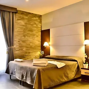 Roma Castle Termini Гостевой дом